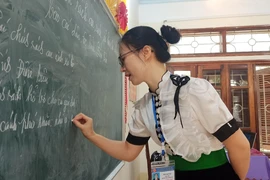 Bộ Giáo dục và Đào tạo đề xuất miễn học phí cho con nhà giáo. (Ảnh: Phạm Mai/Vietnam+)