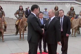 Mông Cổ dàn đội kỵ binh tiếp đón Tổng thống Nga Putin