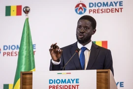 Ông Bassirou Diomaye Faye phát biểu tại cuộc họp báo ở Dakar, Senegal, ngày 25/3/2024. (Ảnh: AFP/TTXVN)