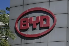 Trụ sở hãng sản xuất xe điện BYD ở tỉnh Quảng Đông, Trung Quốc. (Ảnh: AFP/TTXVN)
