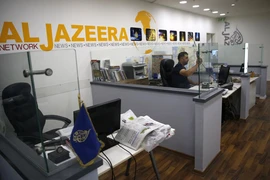 Văn phòng kênh truyền hình Al Jazeera tại Jerusalem. (Ảnh: AFP/TTXVN)