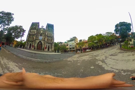 [Hình ảnh 360] Huyền ảo Nhà thờ Lớn Hà Nội 