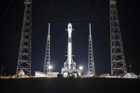 SpaceX phóng vệ tinh định vị GPS cho Lực lượng Vũ trụ Mỹ