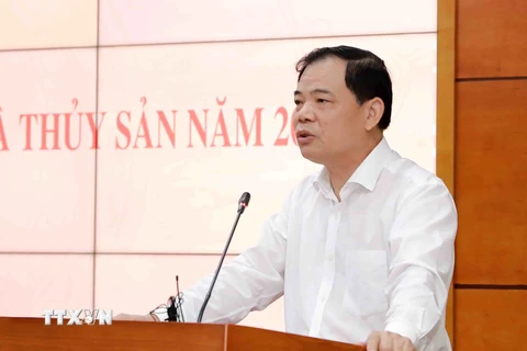 Bộ trưởng Bộ Nông nghiệp và Phát triển nông thôn Nguyễn Xuân Cường phát biểu tại hội nghị. (Ảnh: Vũ Sinh/TTXVN)