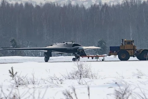 Hình ảnh được cho là loại UAV tấn công tàng hình tầm trung Okhotnik-B (Thợ săn) của Nga. (Nguồn: Instagram)