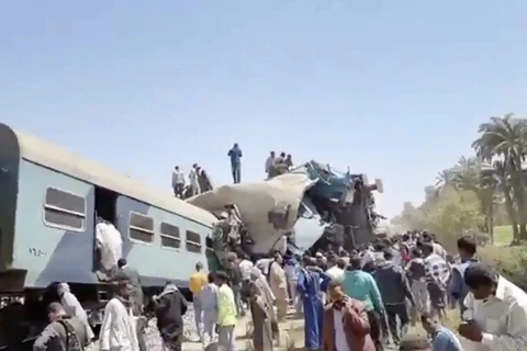 Ai Cập: Tai nạn đường sắt thảm khốc, ít nhất 32 người thiệt mạng