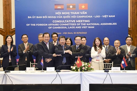 Tăng cường quan hệ hợp tác giữa Quốc hội Việt Nam-Lào-Campuchia