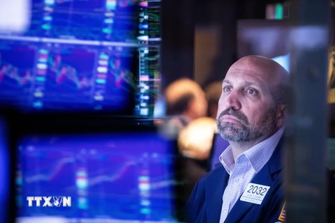 Giới chuyên gia: Nhà đầu tư Mỹ để mắt săn lùng cổ phiếu ngoại