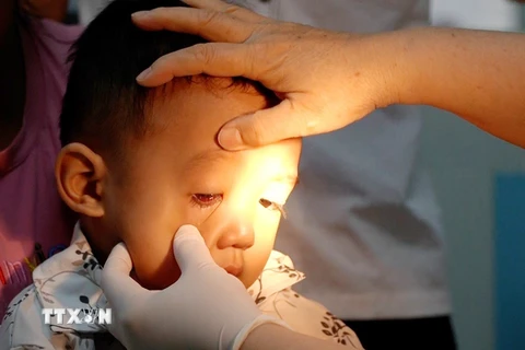Sở Y tế Thành phố Hồ Chí Minh: Không thiếu thuốc điều trị đau mắt đỏ