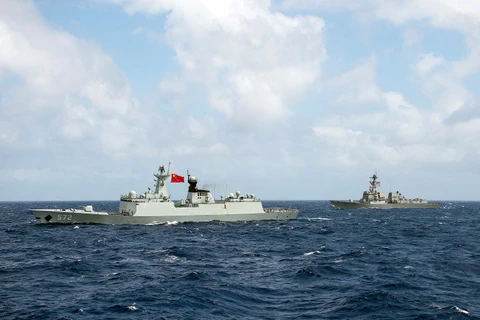 Tàu Trung Quốc và tàu Mỹ tham gia tập trận RIMPAC năm 2016. (Nguồn: Hải quân Mỹ)