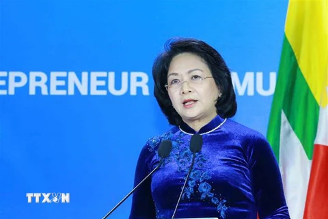 Phó Chủ tịch nước Đặng Thị Ngọc Thịnh phát biểu chào mừng Hội nghị. (Ảnh: Phương Hoa/TTXVN)
