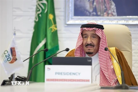  Quốc vương Saudi Arabia Salman bin Abdulaziz phát biểu tại Hội nghị thượng đỉnh G20, được tổ chức theo hình thức trực tuyến ngày 21/11/2020. (Ảnh: AFP/TTXVN)
