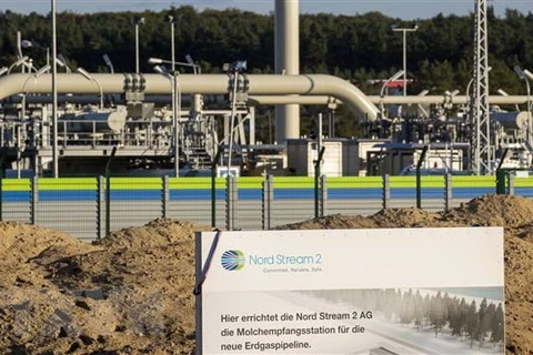 Hệ thống đường ống dẫn khí của dự án Dòng chảy phương Bắc 2 tại Lubmin, Đông Bắc Đức. (Ảnh: AFP/TTXVN)