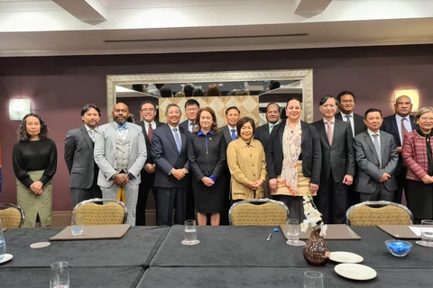 Trưởng Cơ quan đại diện các nước ASEAN tại Canberra và các quốc đảo Thái Bình Dương dự cuộc họp. (Nguồn: Đại sứ quán Việt Nam tại Canberra).