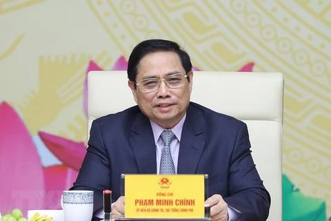Thủ tướng Phạm Minh Chính phát biểu động viên các nhà giáo. (Ảnh: Dương Giang/TTXVN)