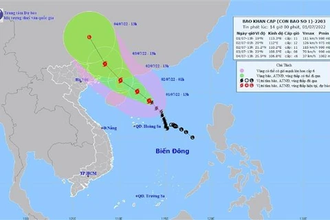 Bản đồ đường đi của bão số 1 trên Biển Đông. (Ảnh: TTXVN phát)