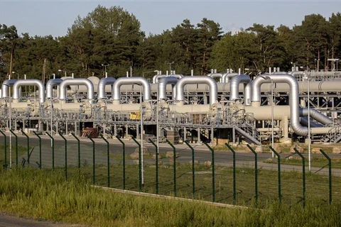 Hệ thống đường ống dẫn khí đốt thuộc dự án Dòng chảy phương Bắc 2 ở Lubmin, Đức. (Ảnh: AFP/TTXVN)