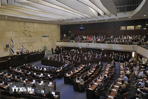 Toàn cảnh một phiên họp Quốc hội Israel tại Jerusalem. (Ảnh: AFP/TTXVN) 