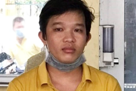 Đối tượng Nguyễn Thanh Tú bị bắt sau gần 2 tháng trốn truy nã. (Ảnh: TTXVN phát)