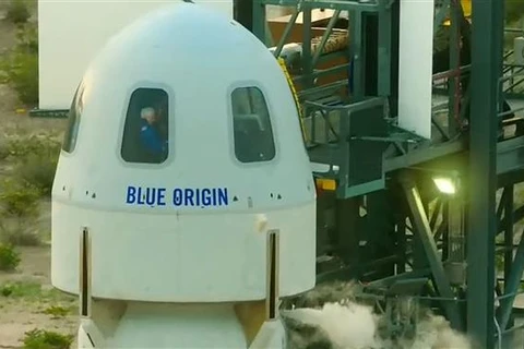 Tàu vũ trụ New Shepard của công ty Blue Origin tại Van Horn, Texas (Mỹ), ngày 20/7/2021. (Ảnh: AFP/TTXVN)