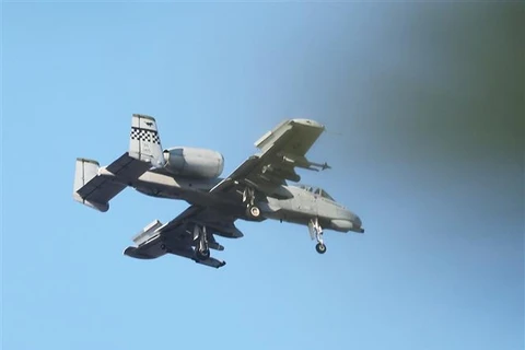 Máy bay tấn công A-10 Thunderbolt của Mỹ tham gia cuộc tập trận chung Vigilant Storm với Hàn Quốc tại Pyeongtaek, cách Seoul 65km về phía Nam ngày 2/11/2022. (Ảnh: Yonhap/TTXVN)