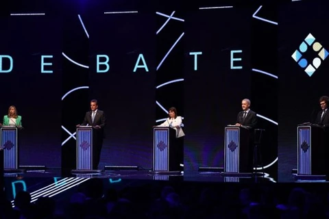 Các ứng viên Tổng thống Argentina tranh luận. (Nguồn: AFP)