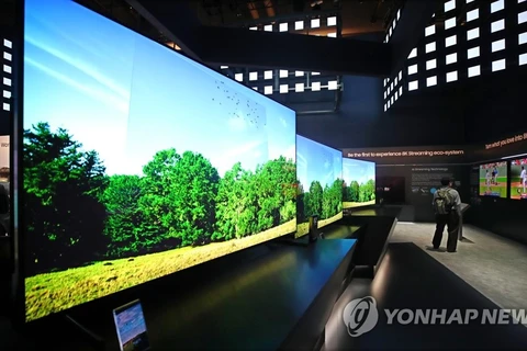 Các sản phẩm tivi của Samsung tại CES 2019. (Nguồn: Yonhap)