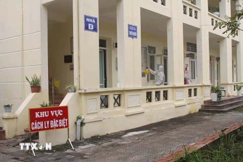 Khu vực cách ly tại Trung tâm Y tế huyện Hoa Lư, tỉnh Ninh Bình. (Ảnh: Thùy Dung/TTXVN)