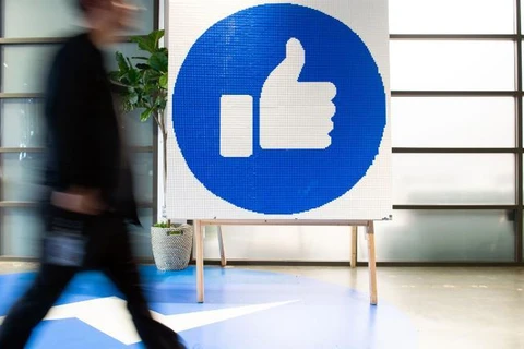 Biểu tượng nút like trong văn phòng Facebook ở Menlo Park, California, Mỹ. (Nguồn: Getty Images)