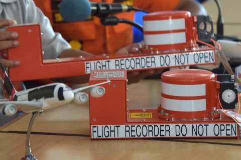 Chuông cảnh báo kêu vang trong buồng lái của máy bay QZ8501