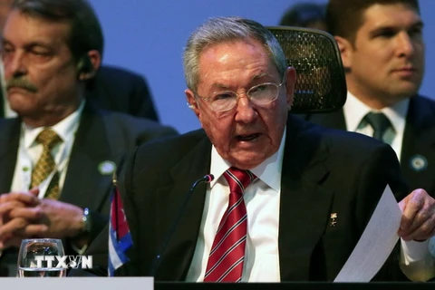 Chủ tịch Raul Castro tán thành mối quan hệ hòa bình Cuba-Mỹ