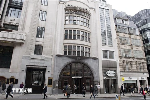 Trụ sở ngân hàng Goldman Sachs tại thủ đô London, Anh. (Nguồn: AFP/TTXVN )