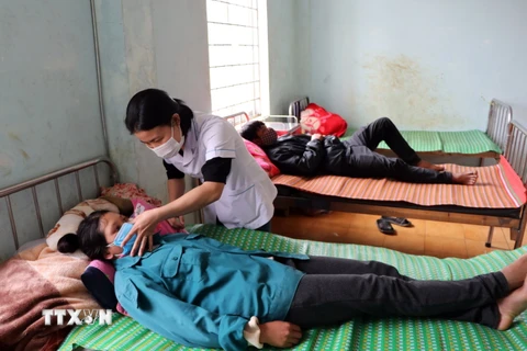 Kon Tum: Điều tra nguyên nhân gây chùm ca bệnh ở huyện Kon PLông