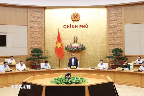 [Photo] Thủ tướng chủ trì Phiên họp Chính phủ thường kỳ tháng 4