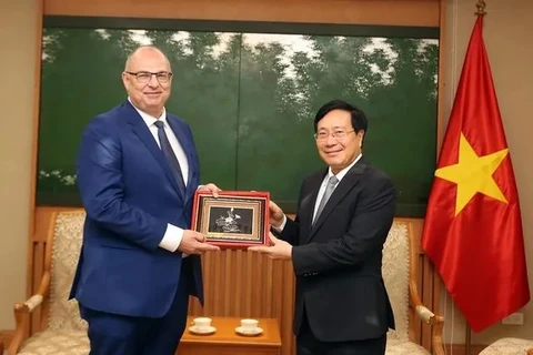 Phó Thủ tướng Thường trực Phạm Bình Minh tiếp Đại sứ Đan Mạch