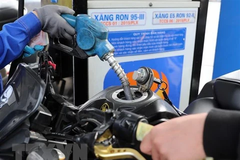 Tây Ninh kiên quyết xử lý cửa hàng xăng dầu găm hàng chờ tăng giá