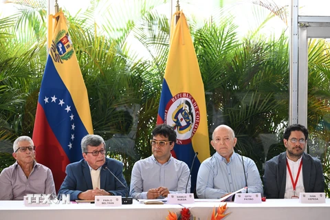 Chính phủ Colombia và ELN kết thúc vòng đàm phán hòa bình đầu tiên