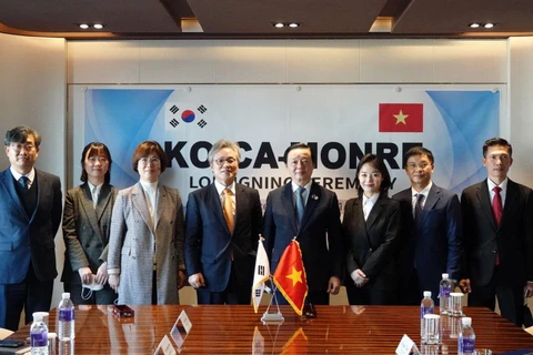 Bộ Tài nguyên và Môi trường ký kết Ý định thư hợp tác về hành động khí hậu với Hàn Quốc. (Nguồn ảnh: Vụ HTQT/Monre)