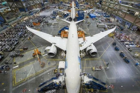 Máy bay Boeing 787 Dreamliner tại nhà máy Everett 787 ở Washington, Mỹ. (Nguồn: AFP/TTXVN)