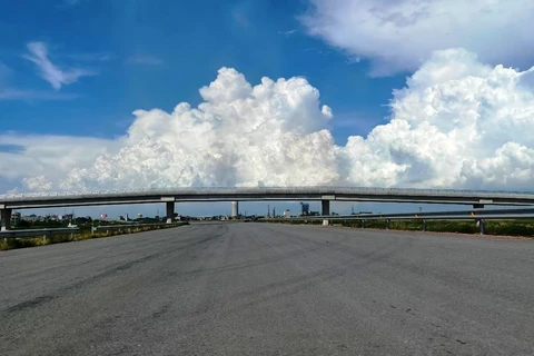 Cao tốc Bắc-Nam đoạn tuyến Cao Bồ-Mai Sơn đang sắp được cơ bản hoàn thành. (Ảnh: Việt Hùng/Vietnam+)