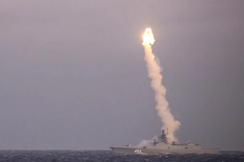 [Video] Hải quân Nga phóng tên lửa siêu vượt âm từ tàu ngầm hạt nhân