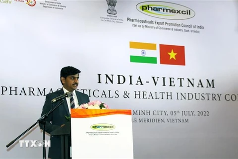 Ông Murali Krishna, Giám đốc Hội đồng xúc tiến xuất khẩu dược phẩm Ấn Độ (PHARMEXCIL) phát biểu tại Hội nghị. (Ảnh: Mỹ Phương/TTXVN)