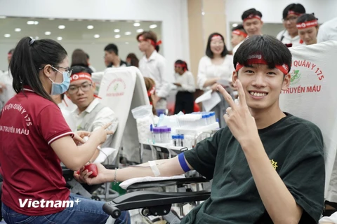 Nhân viên, nhà phân phối và khách hàng của Amway đã đóng góp gần 400 đơn vị máu hỗ trợ các đơn vị y tế. (Nguồn: Vietnam+)