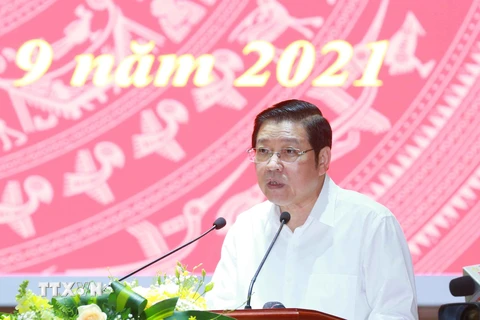 Ông Phan Đình Trạc, Ủy viên Bộ Chính trị, Bí thư Trung ương Đảng, Trưởng Ban Nội chính Trung ương phát biểu tại hội nghị. (Ảnh: Phương Hoa/TTXVN)