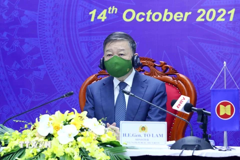 Bộ trưởng Bộ Công an Tô Lâm dự Hội nghị tại điểm cầu Hà Nội. (Ảnh: Phạm Kiên/TTXVN)