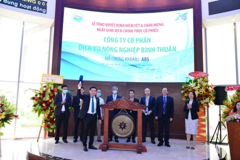 Ngày 18/3, Công ty Cổ phần Dịch vụ Nông nghiệp Bình Thuận đã chính thức niêm yết 28,8 triệu cổ phiếu trên HoSE. (Ảnh: CTV/Vietnam+)