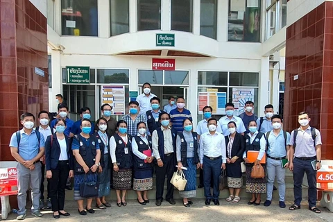 Đoàn chuyên gia từ Việt Nam đã giúp Lào kịp thời ứng phó, kiểm soát được sự lây lan của dịch COVID-19. (Ảnh: PV/Vietnam+)