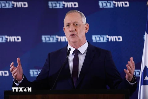 Lãnh đạo đảng Xanh-Trắng tại Israel, ông Benny Gantz trong bài phát biểu ở thành phố Ramat Gan. (Ảnh: THX/TTXVN)