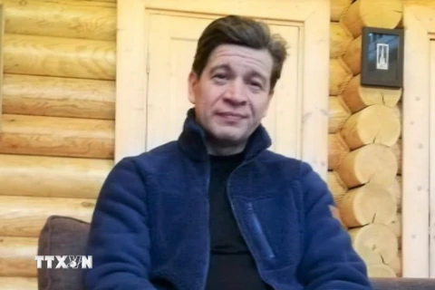 Giáo sư Vladimir Kolotov trả lời phỏng vấn TTXVN. (Ảnh: Bùi Duy Trinh/TTXVN)