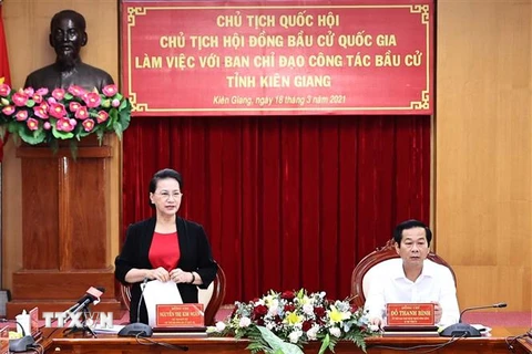 Chủ tịch Quốc hội Nguyễn Thị Kim Ngân phát biểu tại buổi làm việc với Ban chỉ đạo công tác bầu cử tỉnh Kiên Giang. (Ảnh: Trọng Đức/TTXVN)